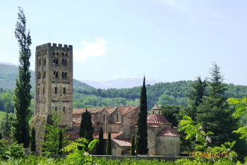Activité touristique : Abbaye Saint-Michel de Cuxa - Location de vacances à Banyuls dels Aspres