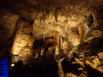 Grottes des Canalettes - activité en famille en Languedoc-Roussillon